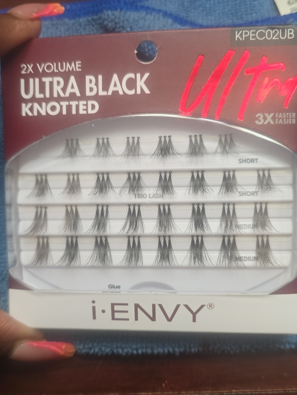 envy Ultra Black Knotted Trio Lash Clusters - Ultra Black